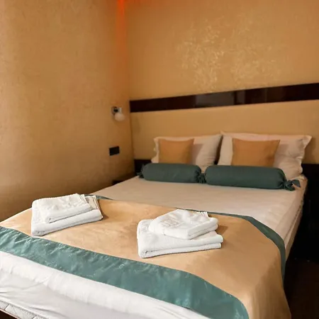 Motel Aroma 2 *
